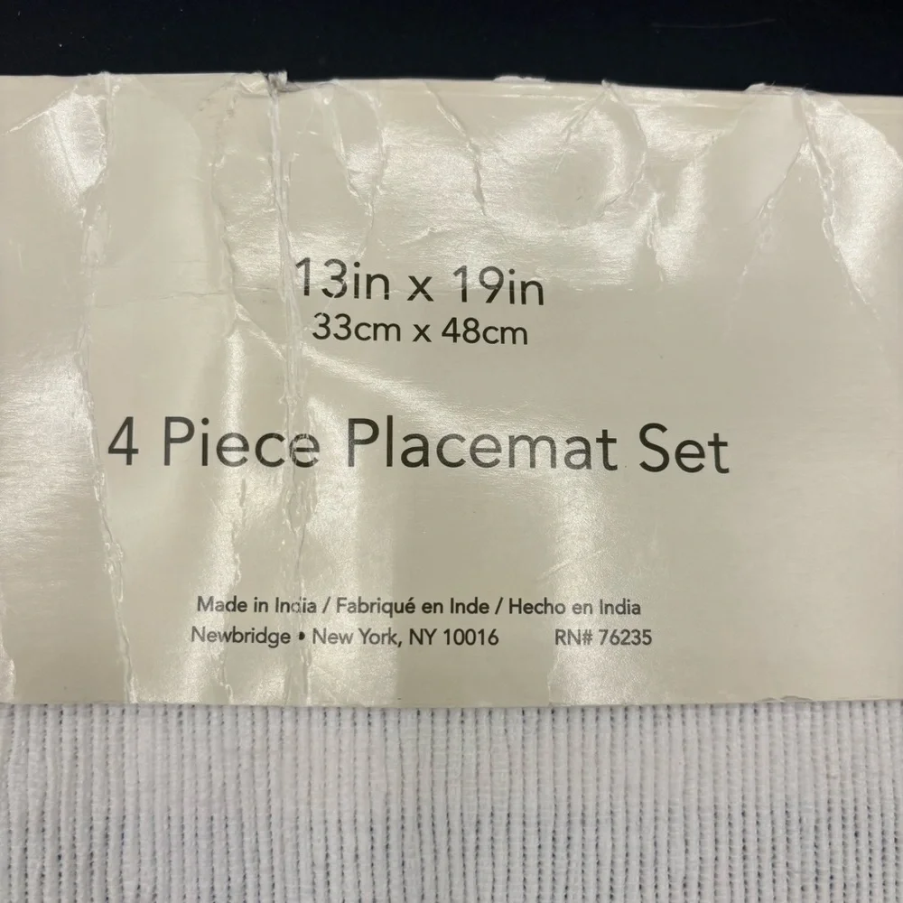 NWT Casual‎ Living Placemats Set of Four 4 Spinning Wheel 13” x 19” Cotton Blue